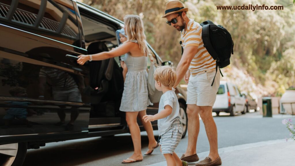 Holiday-Outfit-Ideas-for-Parents-Embracing-the-Magic-of-Christmas-Fashion-&-Lifestyle