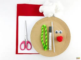 Paper Plate Santa Face – cotton balls + red paper + googly eyes.